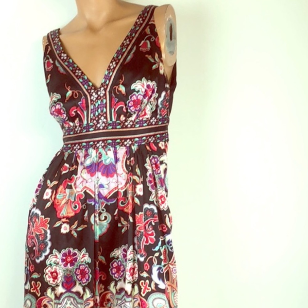 Dress, like new. Great for weddings!